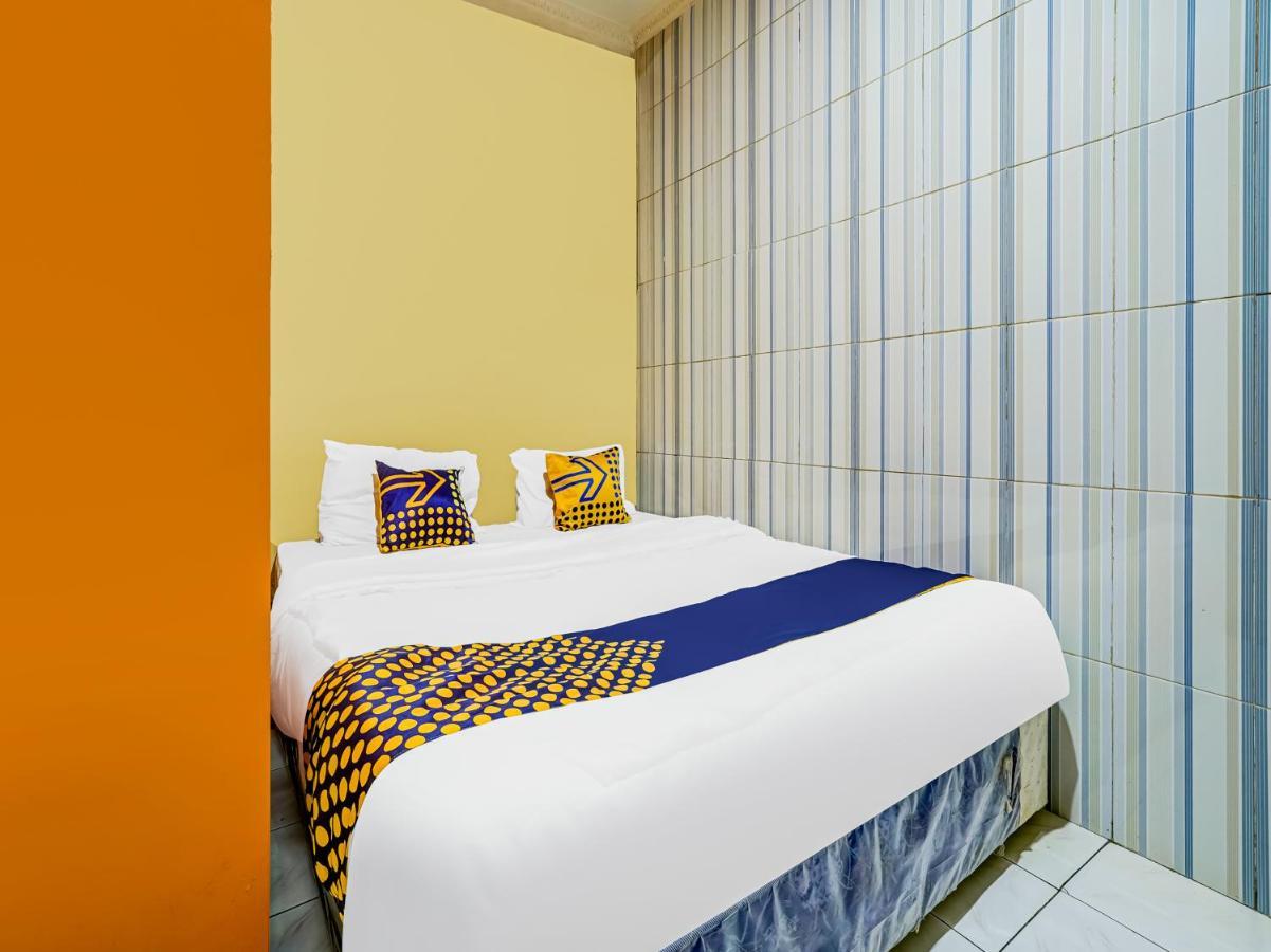 Spot On 91186 Losmen Yanti Otel Bandung Dış mekan fotoğraf